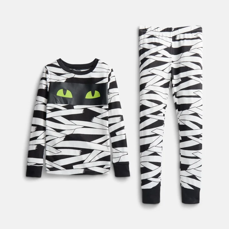 Halloween Boys' Glow In the Dark Top and Pants Pajama Set from Way to Celebrate, 2-Piece