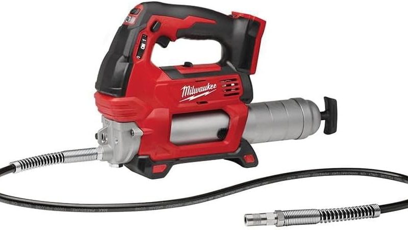 Milwaukee Electric M18 Cordless Dual-Speed Grease Gun, 14 oz, 18 Volts, 4 Feet Hose - M18