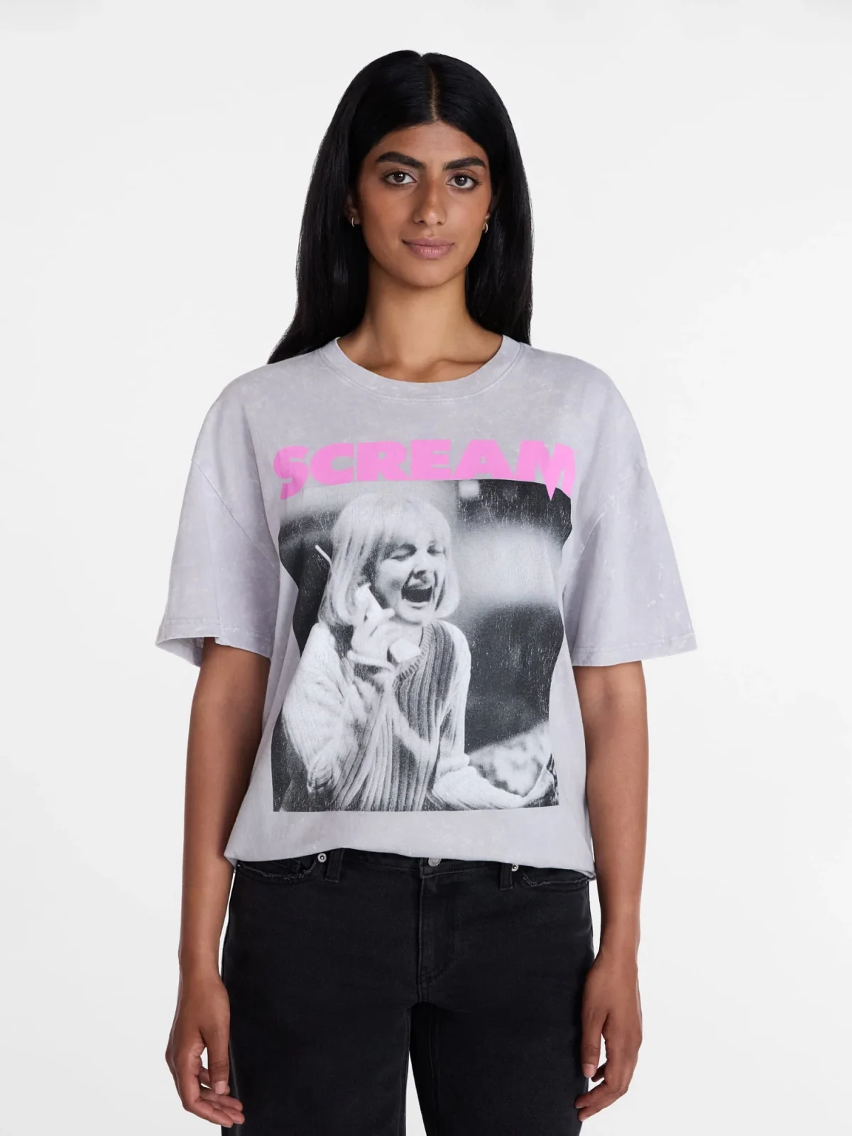 Scream Women's Halloween Graphic Tee with Short Sleeves, Sizes XXS-XXL