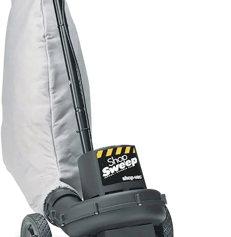 Shop-Vac Indoor/Outdoor Dry Pickup Vacuum With 8-Gallon Collection Bag